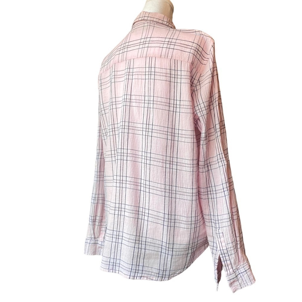 Laura Scott women's size Large pink plaid lightweight roll tab button up shirt - Picture 5 of 7